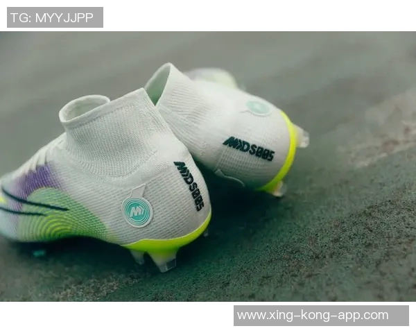 球星纷纷上脚GT2足球鞋 展现速度与力量的完美结合